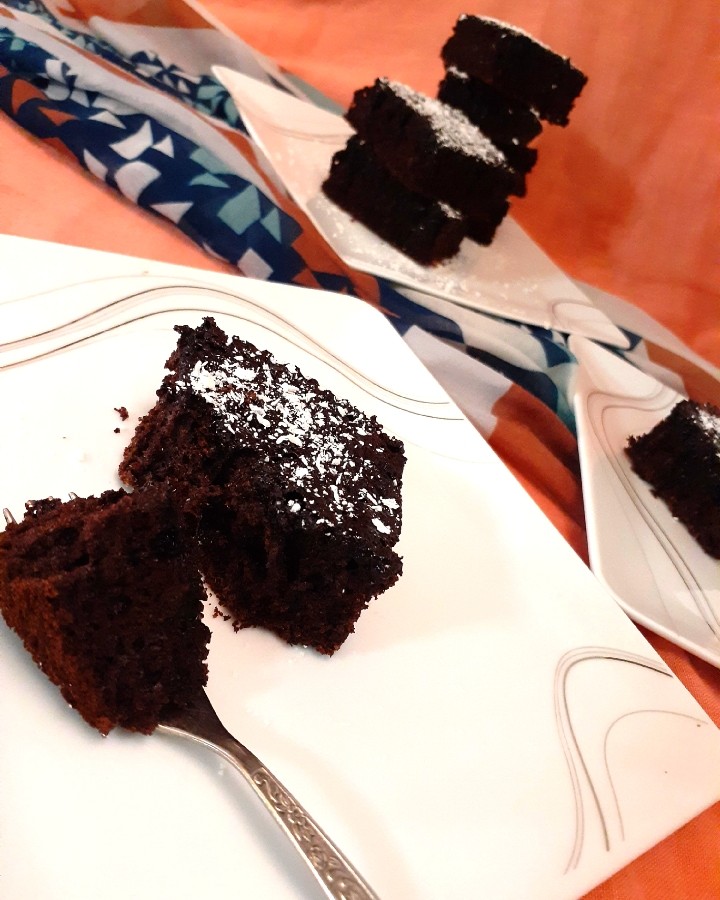 عکس کیک خیس شکلاتی♡