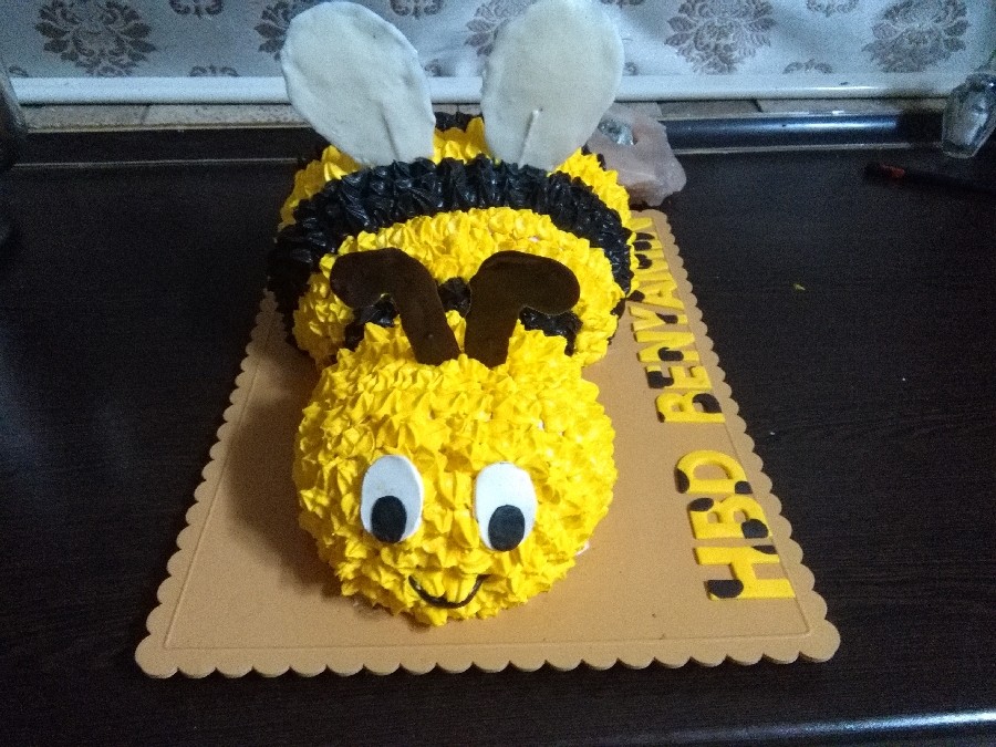 کیک زنبوری تولد پسر گلم