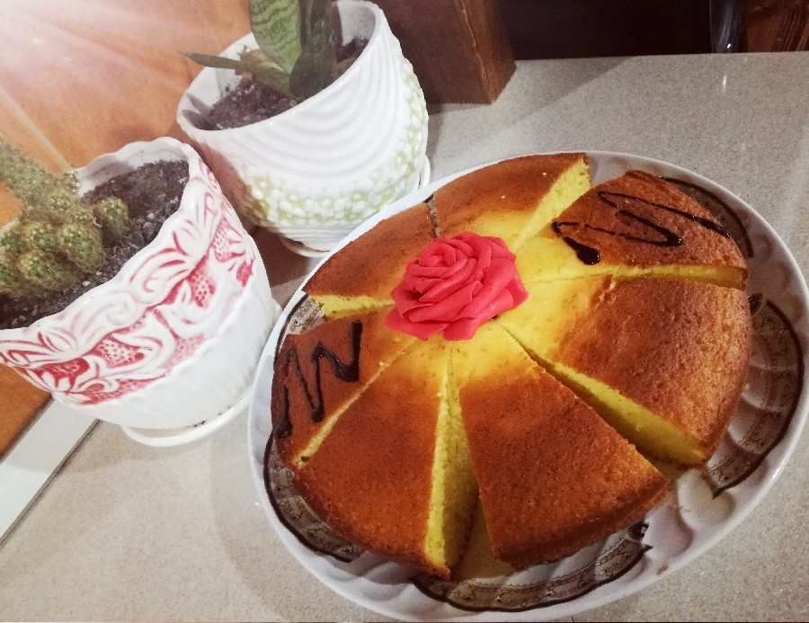 عکس «کیک هل،گلاب و زعفران»