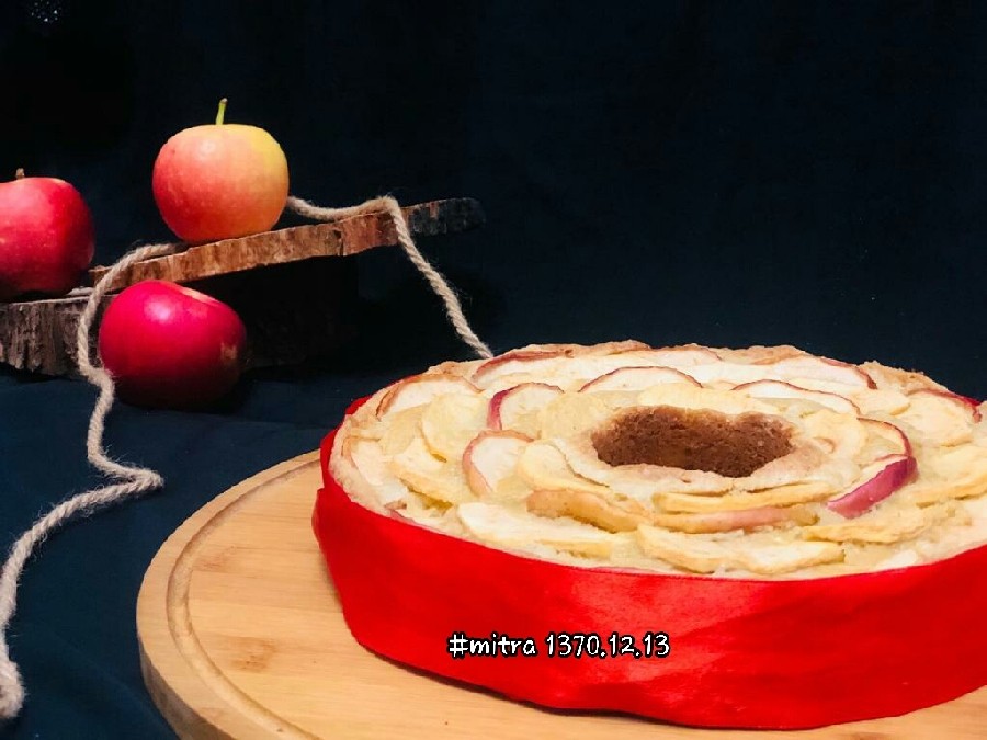 عکس کیک سیب