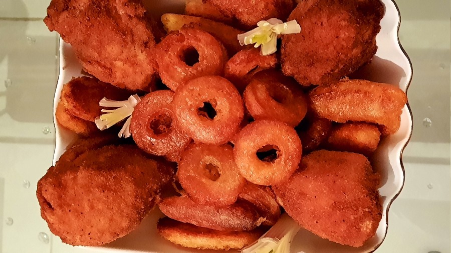 عکس مرغ سوخاری با چیپس پفکی