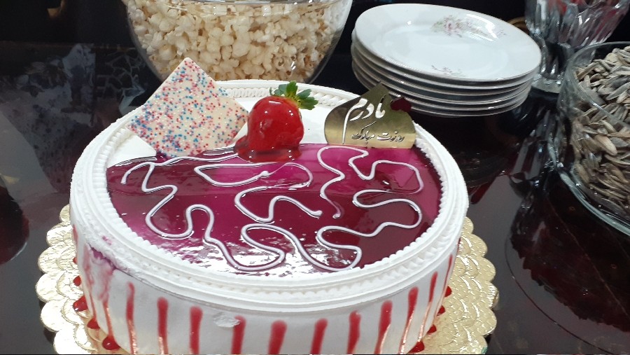 عکس کیک روز مادر ❤❤❤