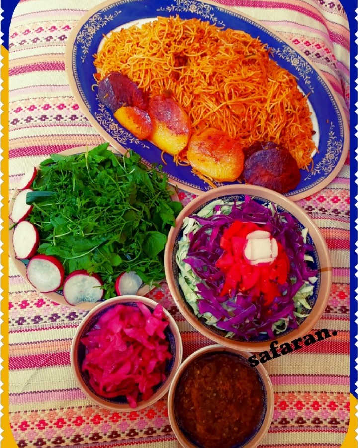 عکس ماکارونی ساده ته دیگ ترشی لیته ترشی کلم