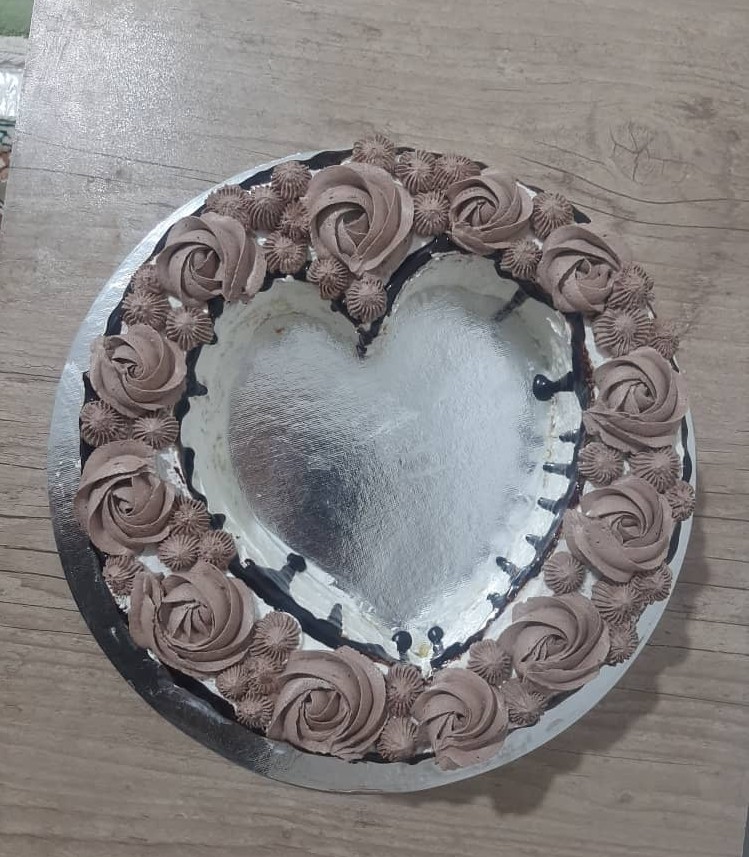 کیک گرد -قلبی
