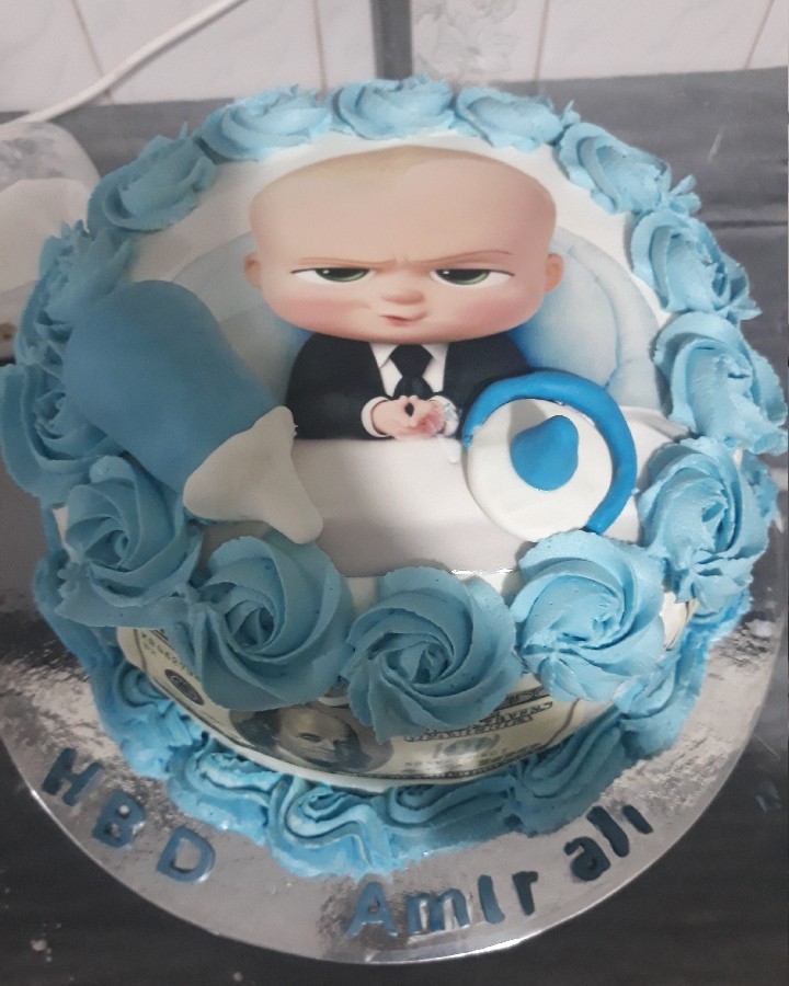 کیک با تم بچه رئیس