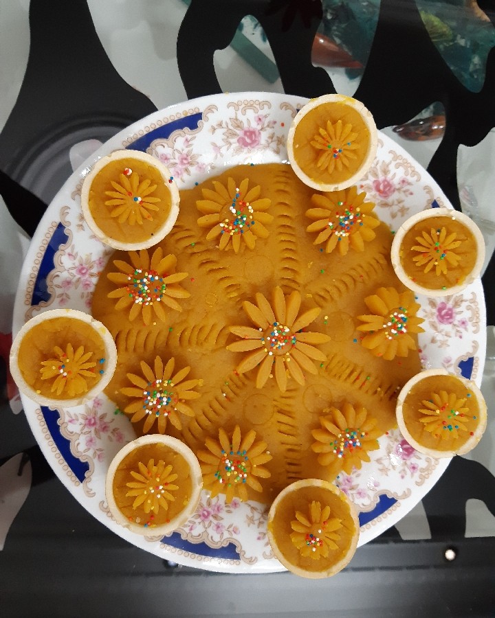 عکس حلوا زعفران