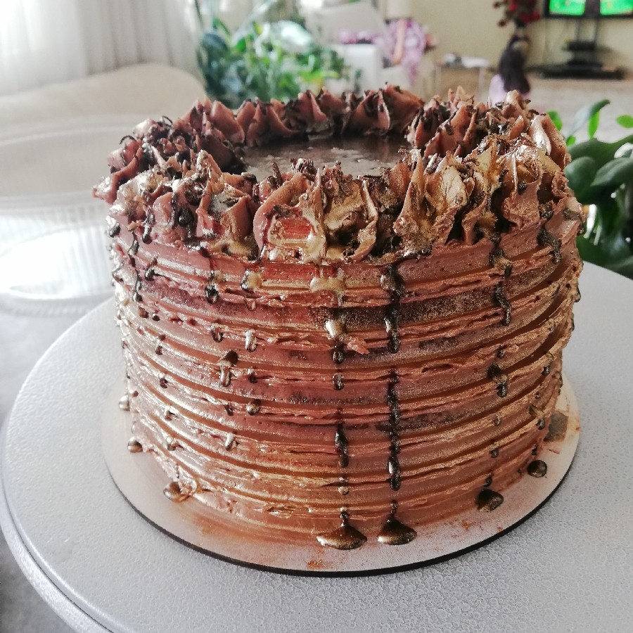 تزئین کیک بدون گلوتن با باتر کریم سوئیسی
