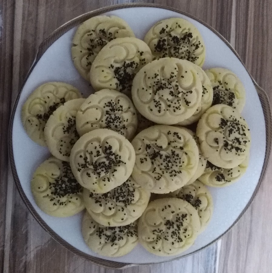 عکس شیرینی برنجی خانگی