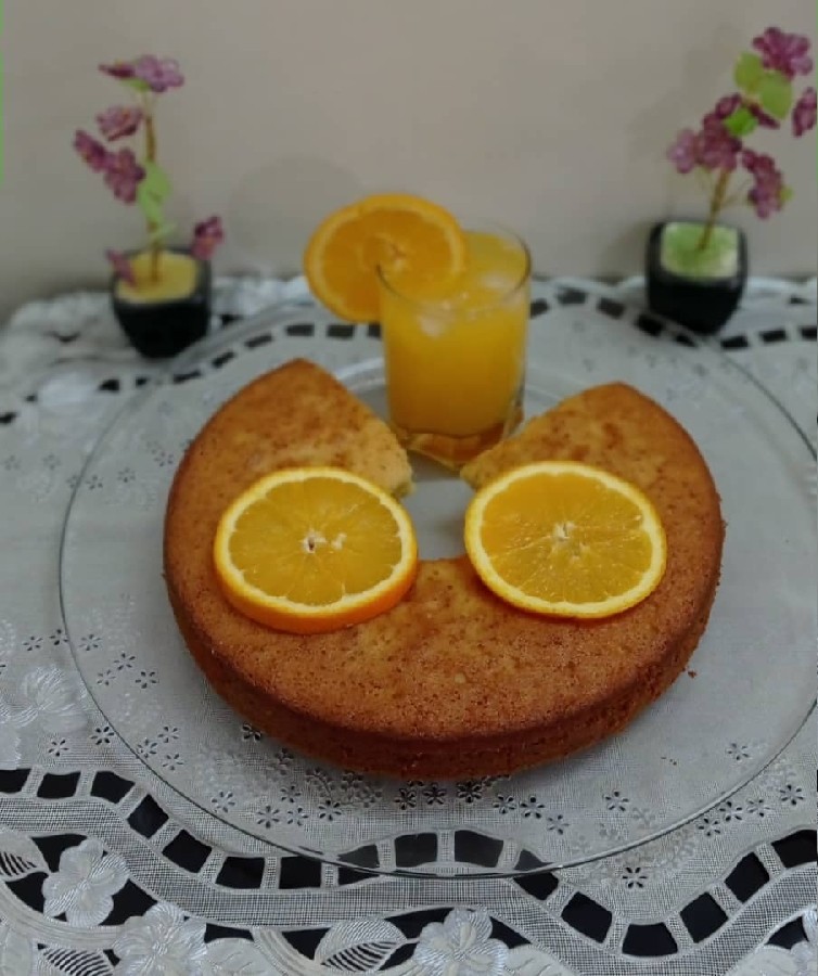 عکس کیک پرتقال با پوست پرتقال وآب پرتقال..