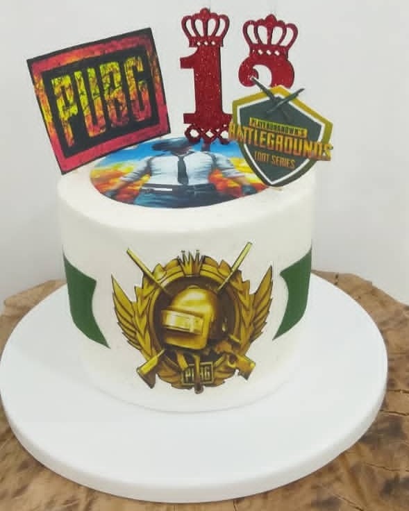 عکس کیک خامه ای سفارشی