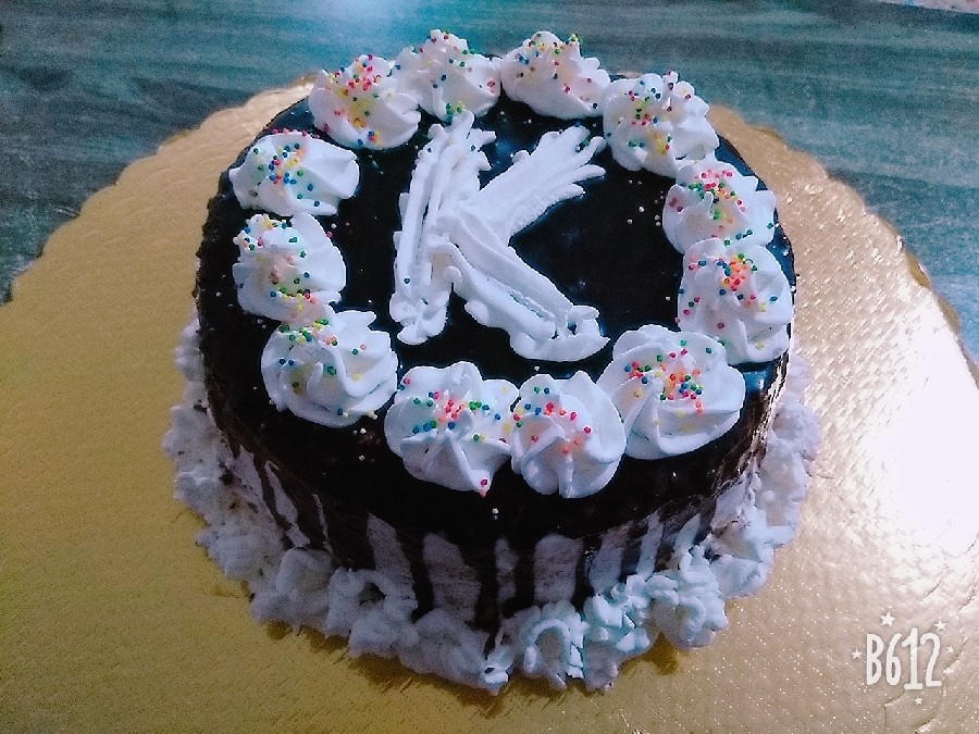 کیک من واسە تولد همسرم 