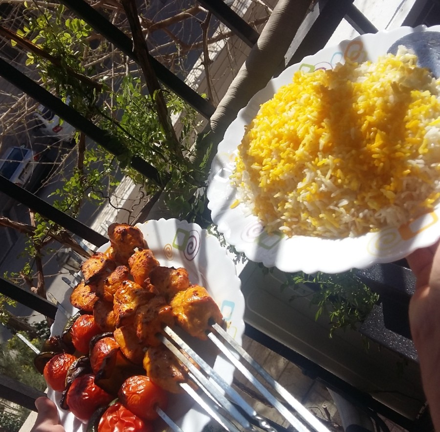 عکس جوجه کباب زعفرونی