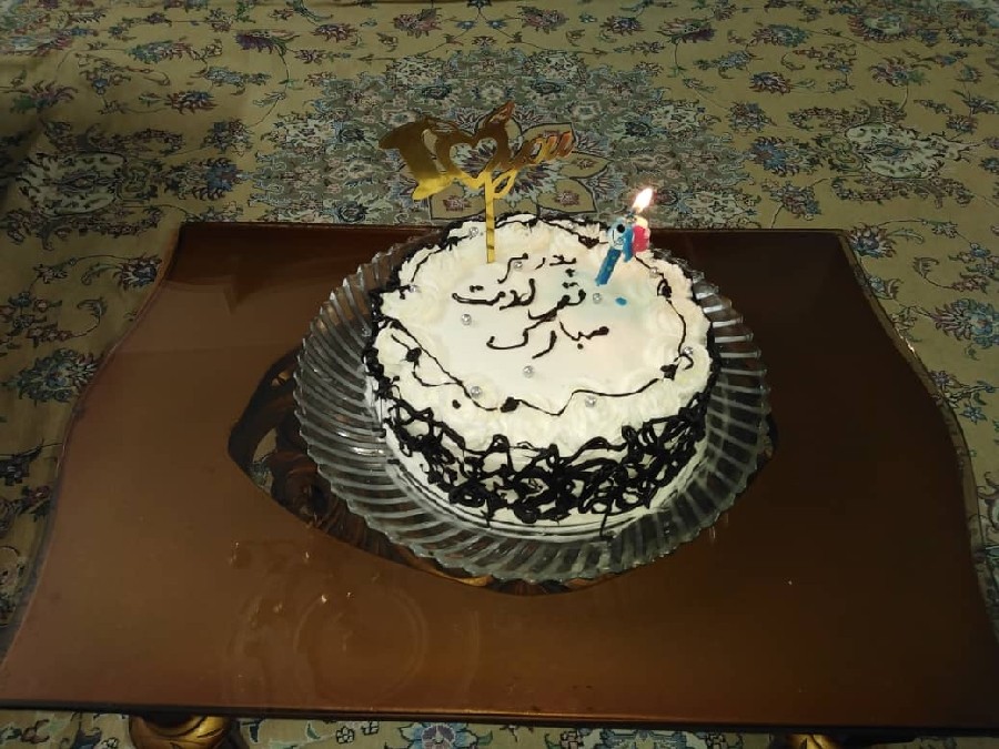 سلام این کیک رو برای تولد پدر عزیزم پختم 