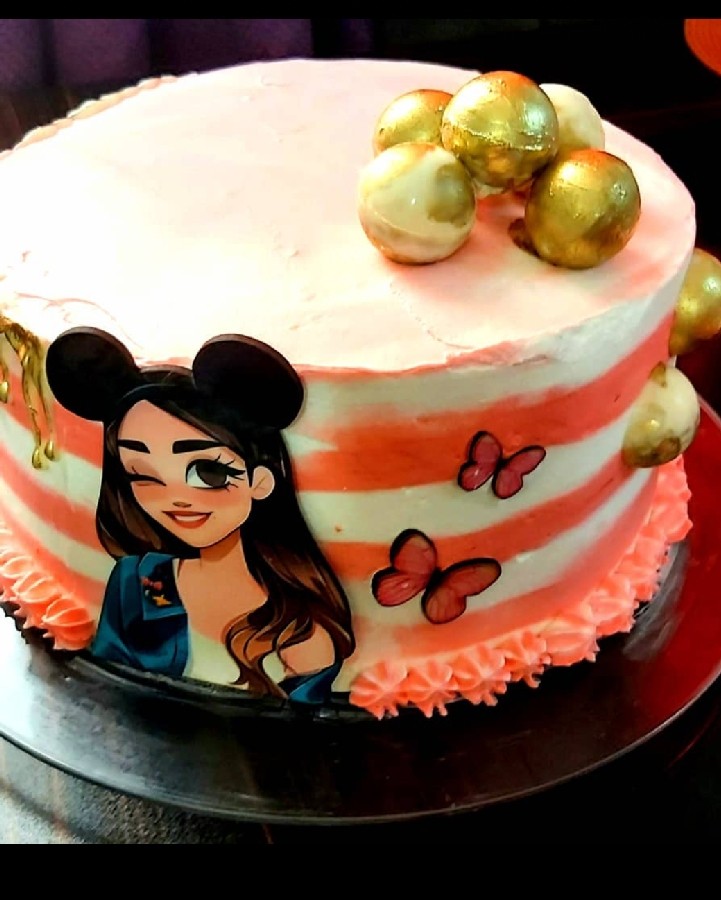 کیک تولد دخترم
با فیلینگ موز وشکلات وکرمفیل