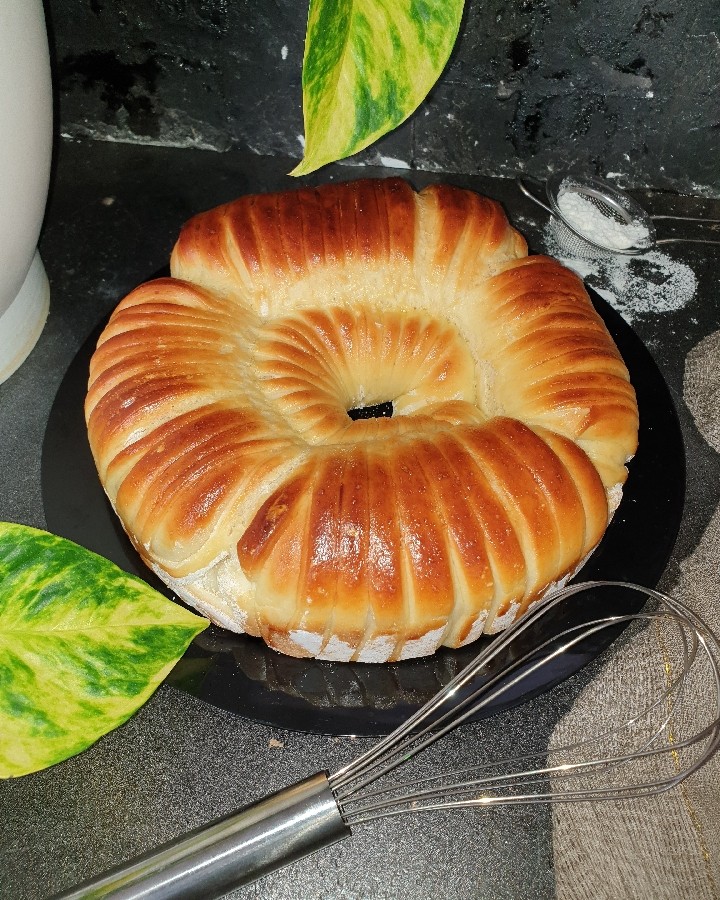 عکس نان شیر مغزدار
