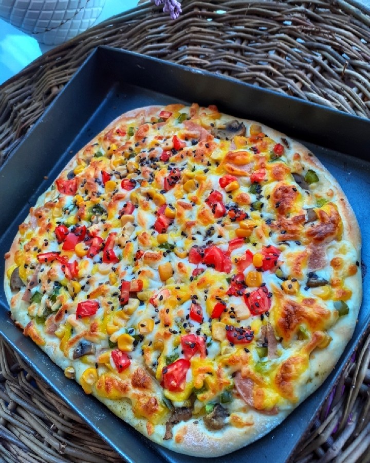 عکس پیتزا باخمیرپیراشی فوری لیلی جووون