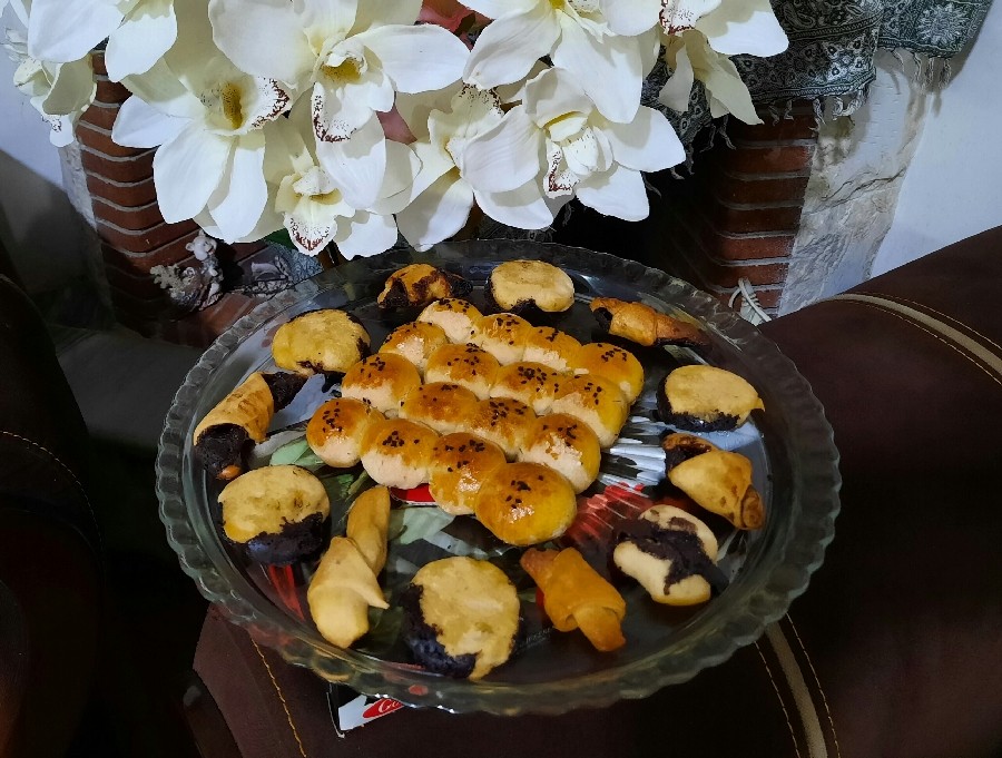 عکس نان رمضان ورق بزن نازنین