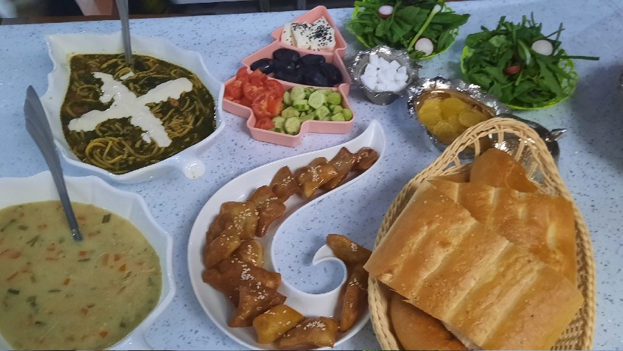 عکس افطاری خونه عروس جانمون
