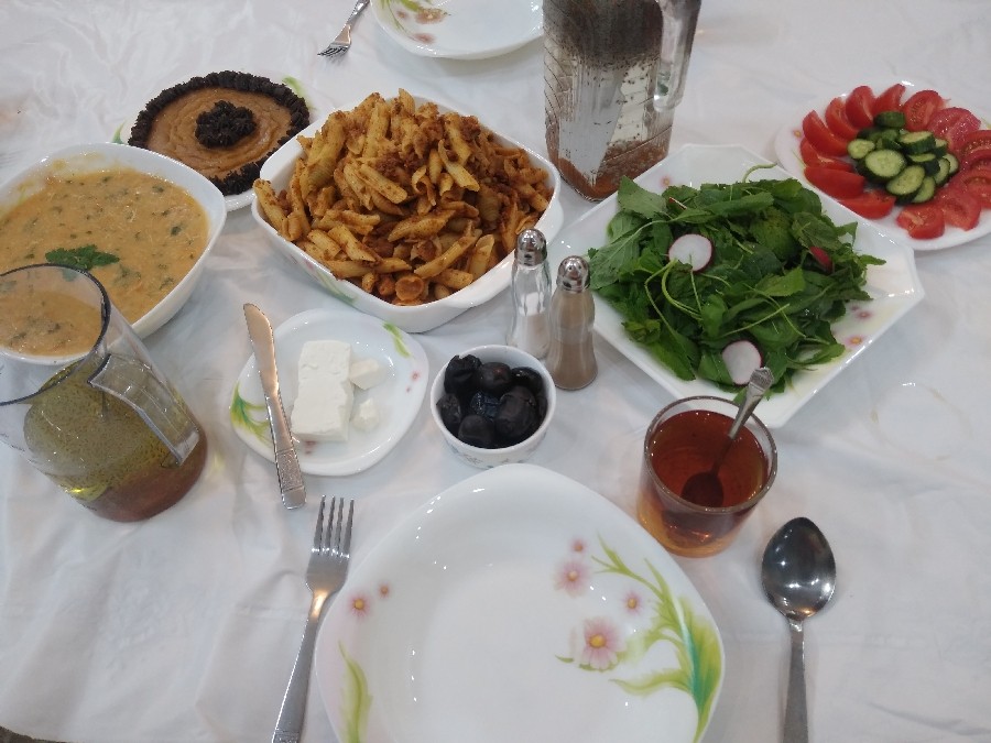 عکس افطاری روز دوم ماه رمضان ۱۴۴۲