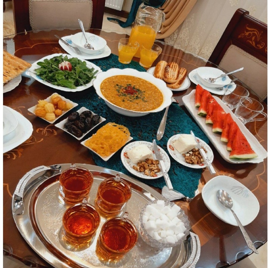 عکس افطاری روز پنجم ماه مبارک رمضان 
