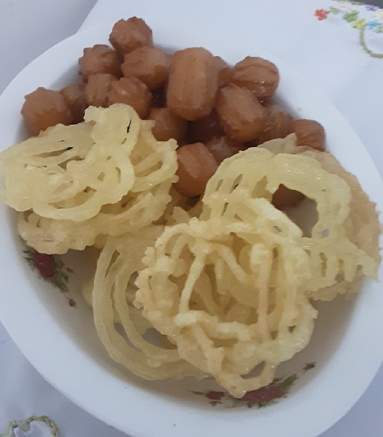 زلوبیا و بامیه