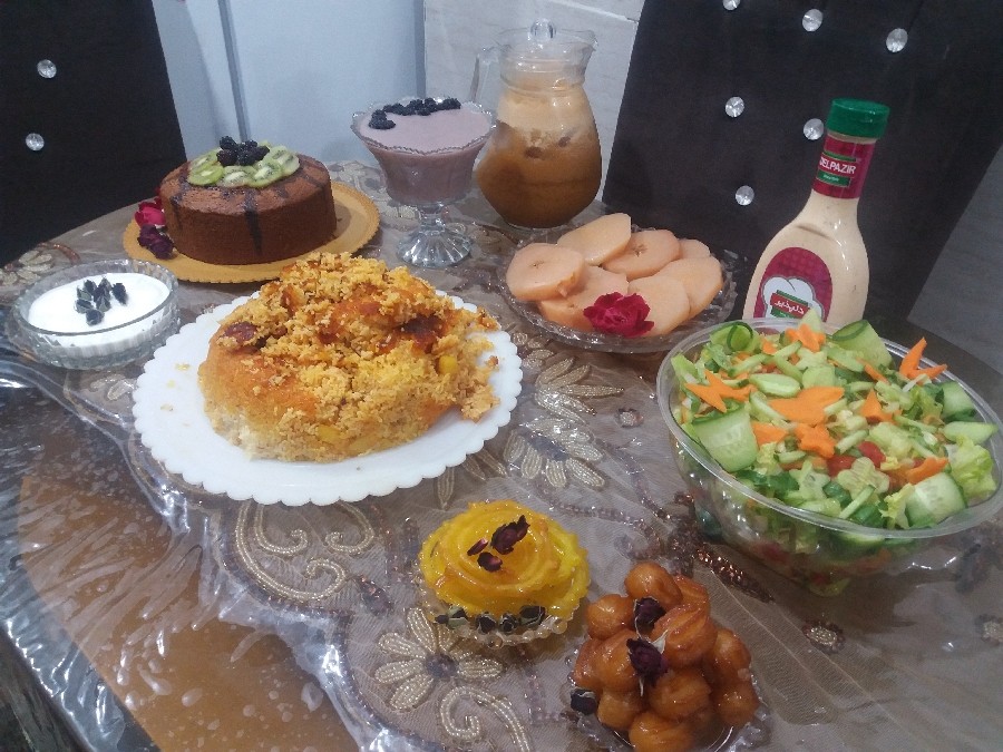 عکس اولین افطاررمضان۱۴۰۰
