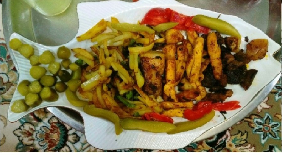 فیله گوشت و مرغ