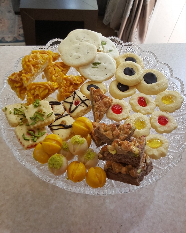 عکس شیرینی های خودم پز برا عید
