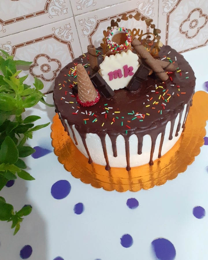 عکس کیک آرایشگر
