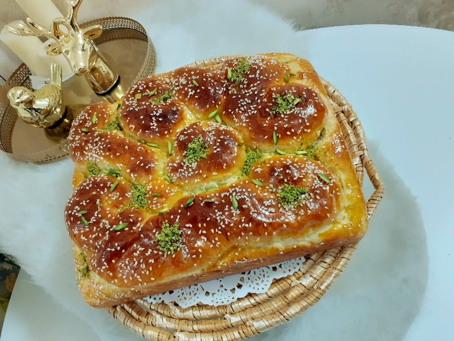 عکس نان مخصوص رمضان بادستور خانم نائبی .ورق بزنید