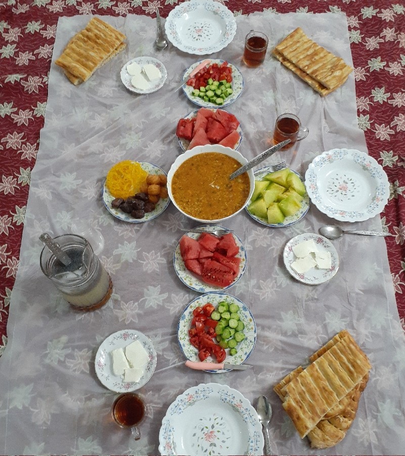 عکس افطاری خونه مادرجان