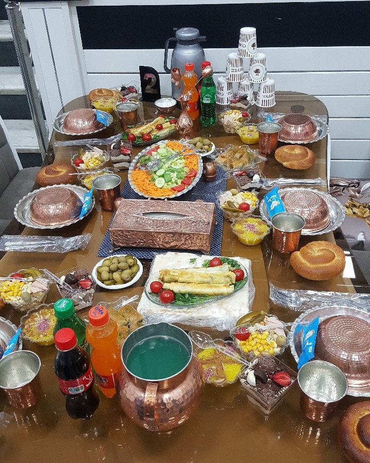 عکس افطاری من وجاریم برای خواهر شوهرمون کلا بیشتر مهمونی ما من وجاریم شریکیم 
#سرآشپز پاپیون