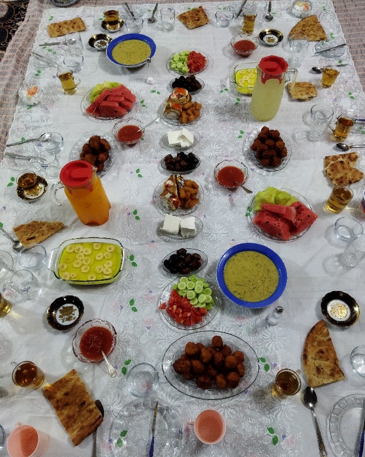 عکس سفره افطاری روز دهم ماه رمضان