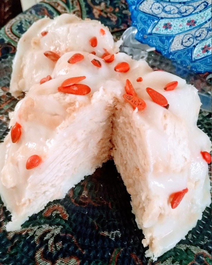 عکس کیک یخچالی نارگیلی 