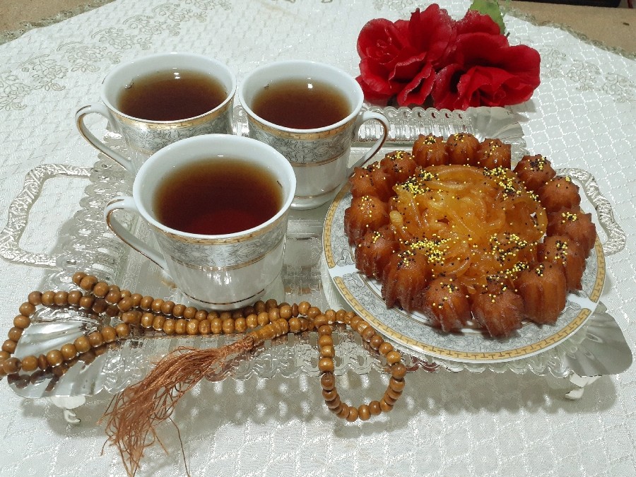 عکس به وقت افطار (زولبیا بامیه)