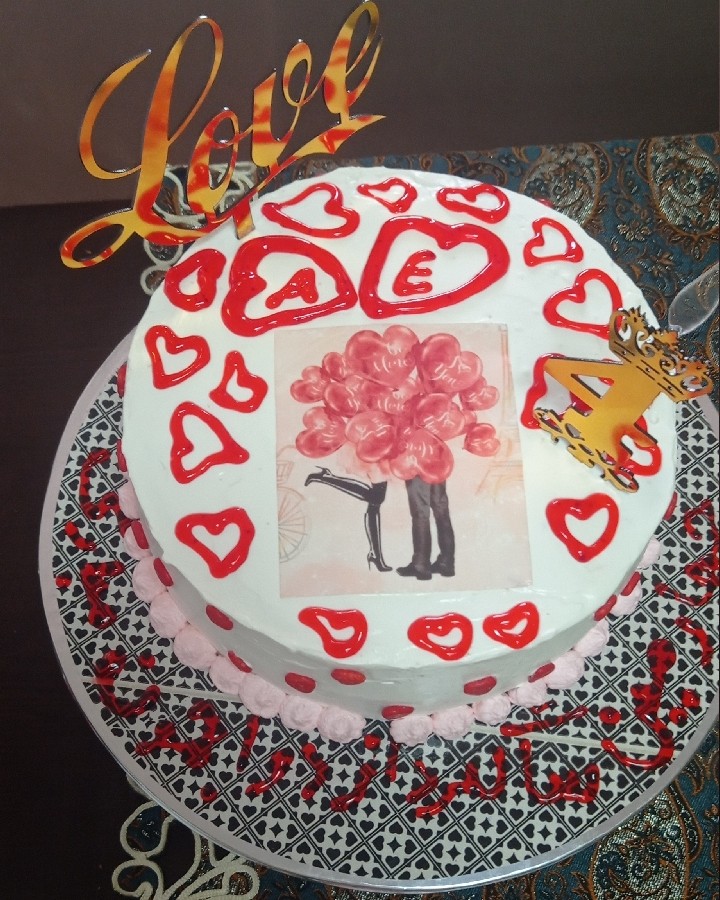 عکس کیک بافیلینگ موزوگردو به مناسبت سالگرد ازدواجمون...4اردیبهشت بود..
