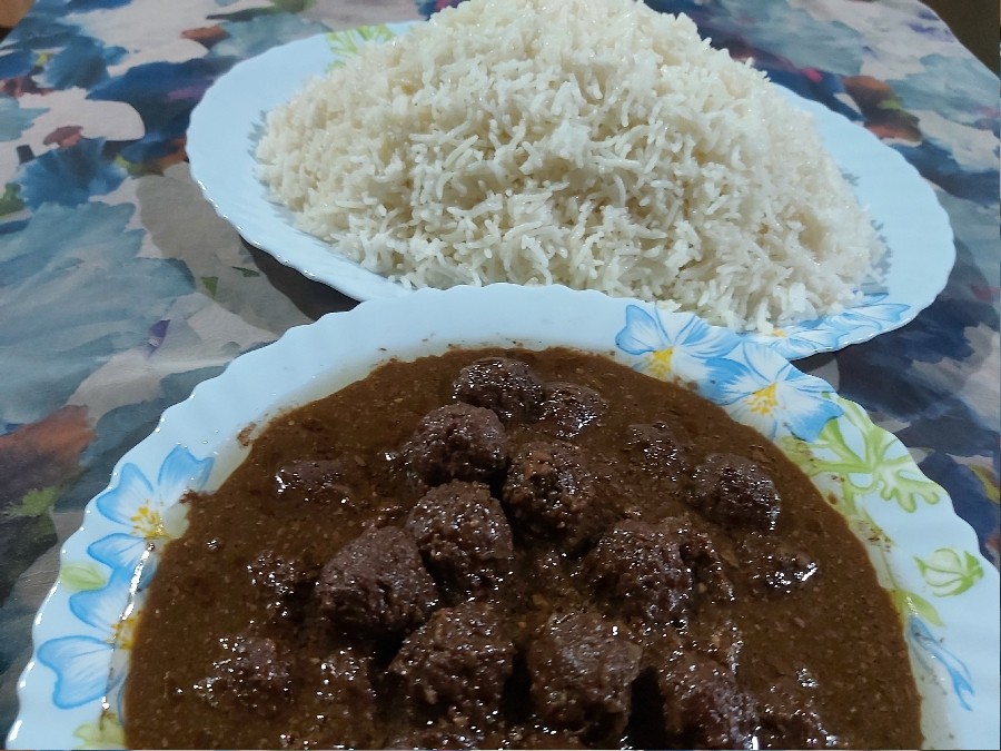 عکس خورشت فسنجان با گوشت قلقلی