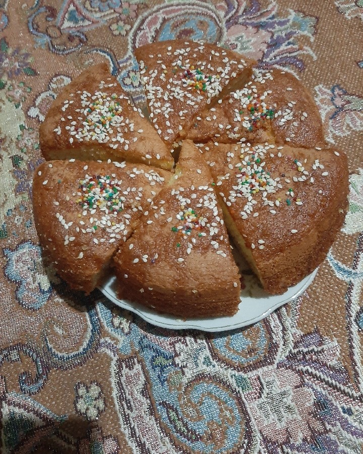 عکس کیک اسفنجی کنجدی