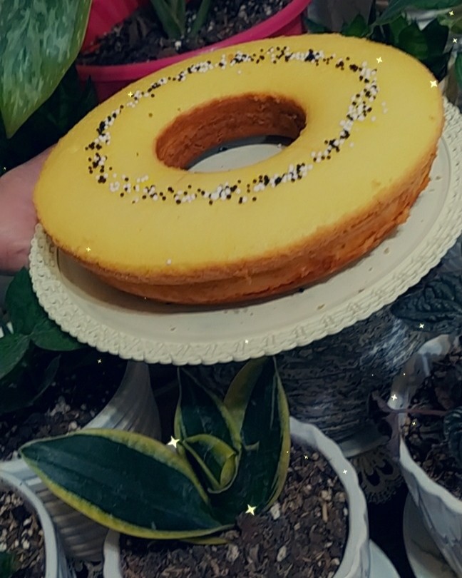 کیک زعفرانی خوشمزه