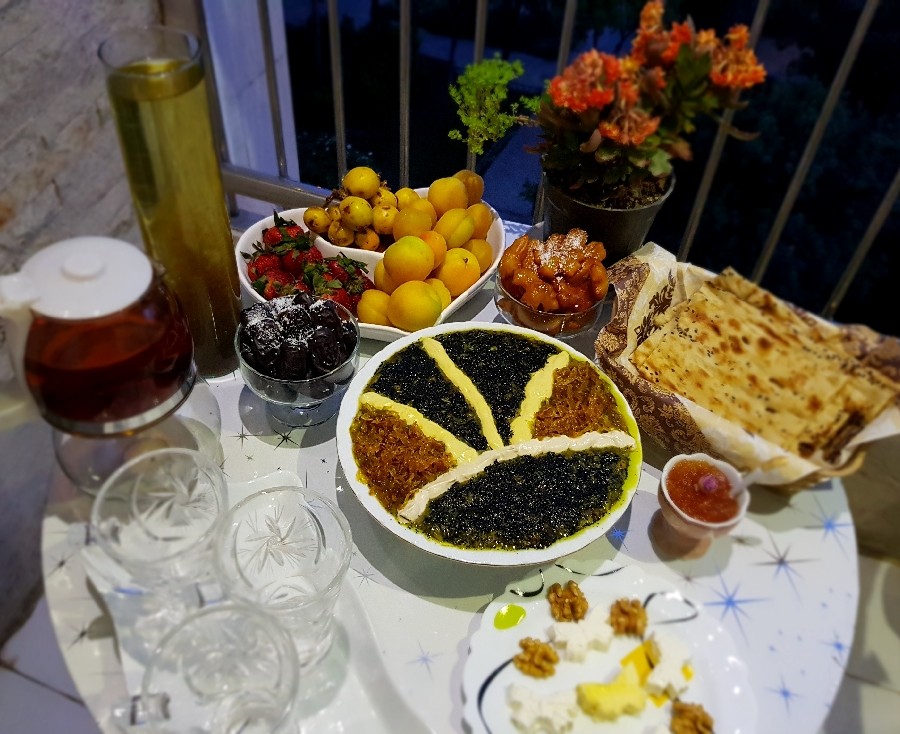 عکس افطاری روزبیست وچهارم ماه مبارک رمضان