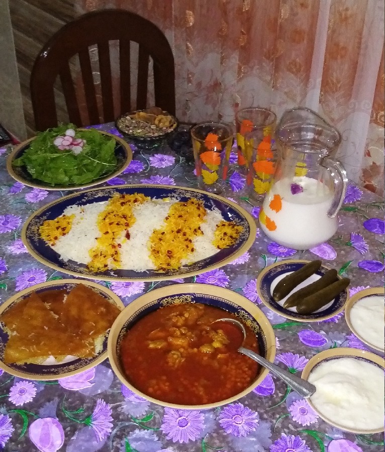 عکس افطاری بیست و نهم رمضان آخرین افطاری 1400