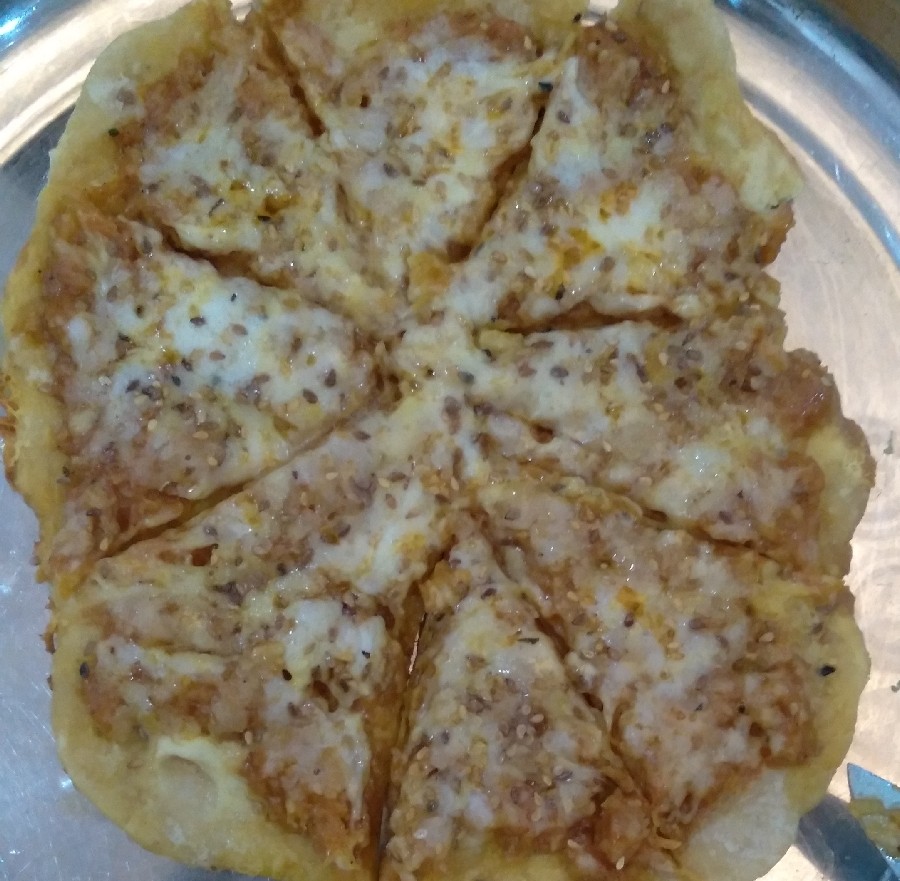 عکس پیتزا با خمیر خودم پز
