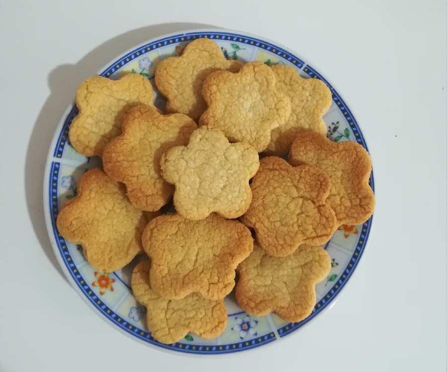 عکس بیسکویت زنجبیلی