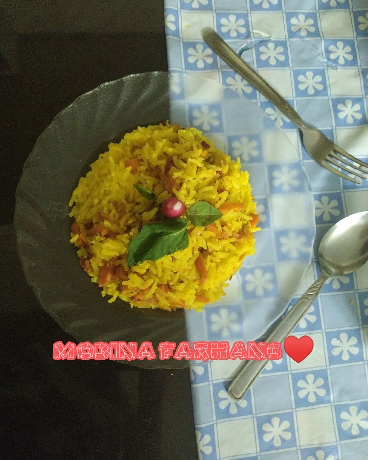 هویج پلو با مرغ