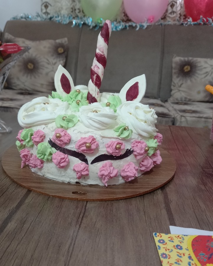 کیک تک شاخ تولد دختر گلم