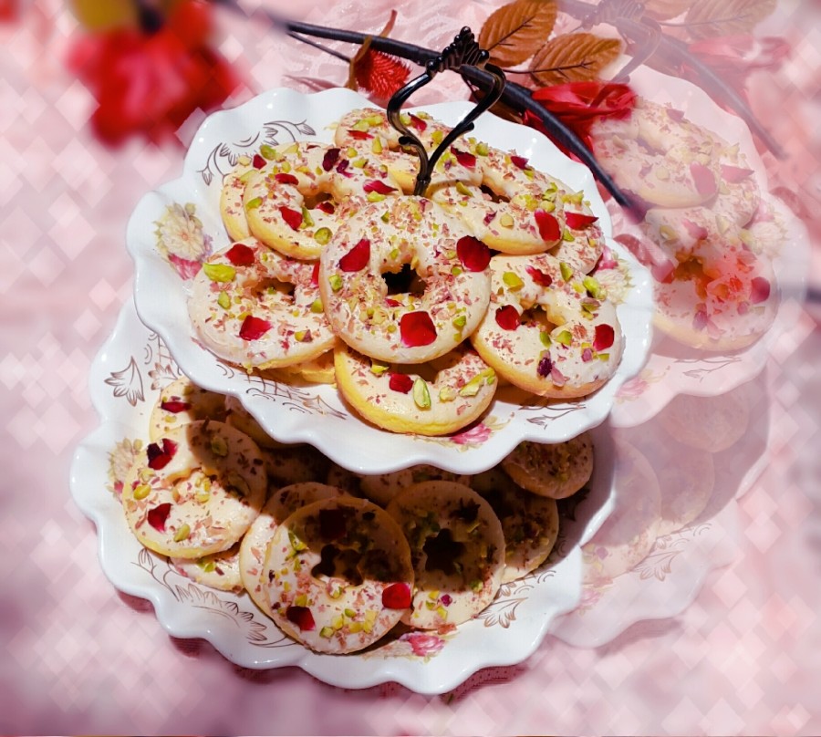 عکس رینگ پسته وگُل