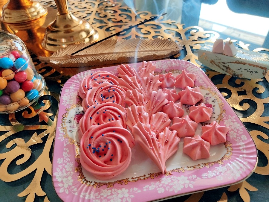 عکس مرنگ شکلاتی