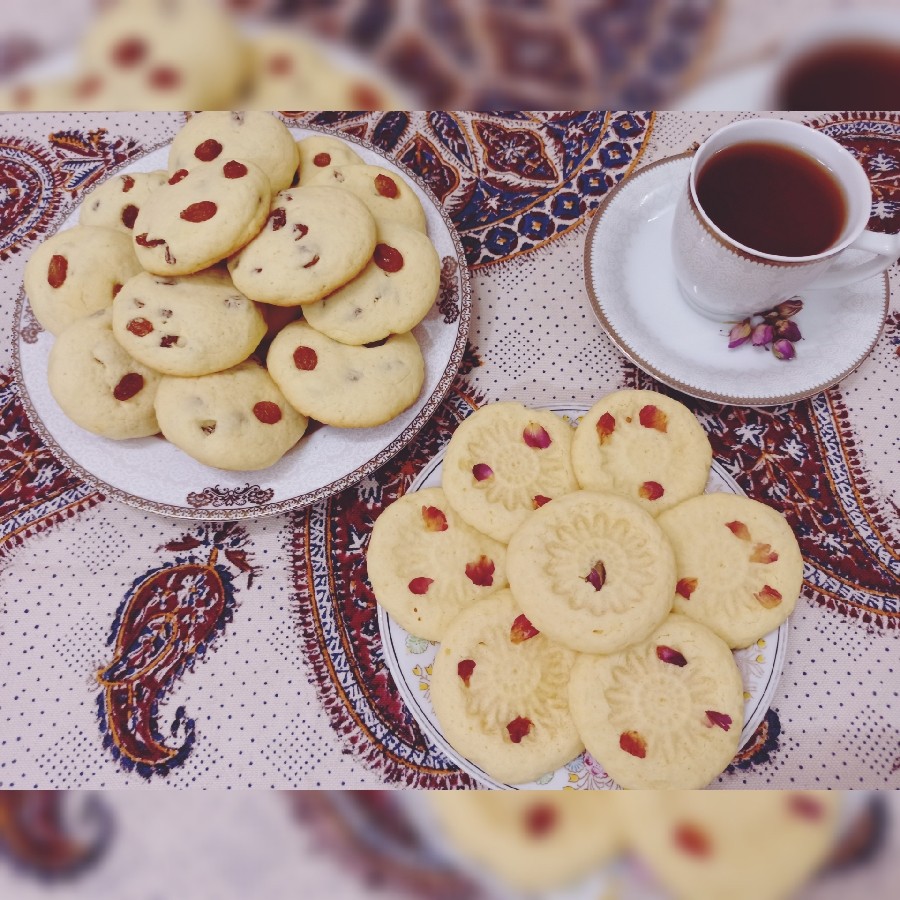 نان شیرینی کشمشی