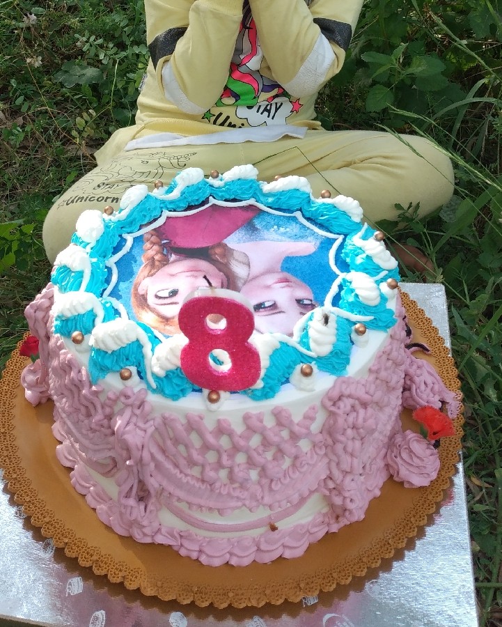 کیک تولد  دختر خاله 