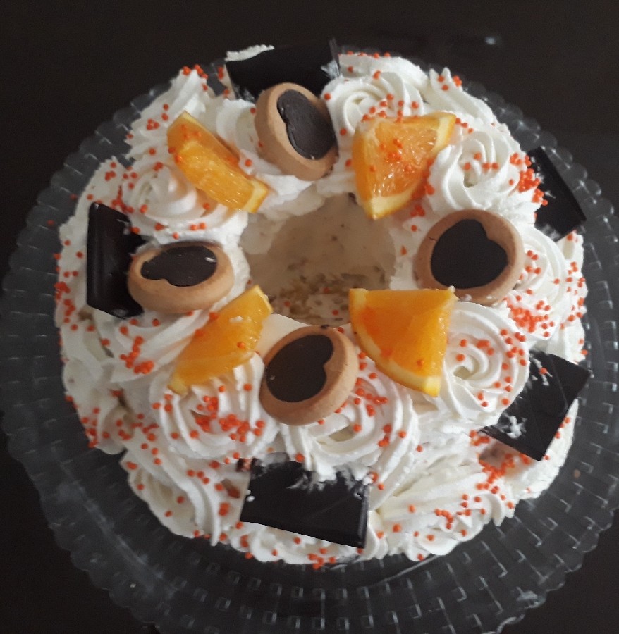 کیک تولد پسرم با دستور کیک اسفنجی پاپیون